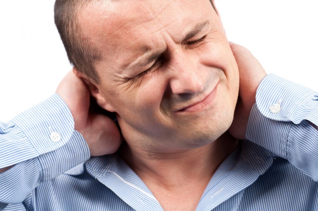 A man's neck hurts due to osteoarthritis